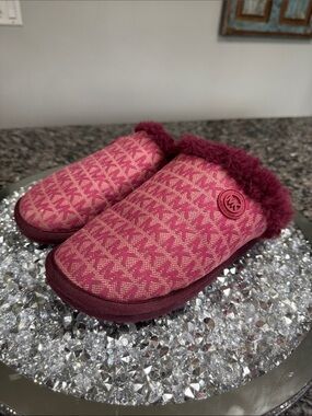 Michael Kors Berry burgundy MK Logo Fur-Trim Slip-On Slippers 8